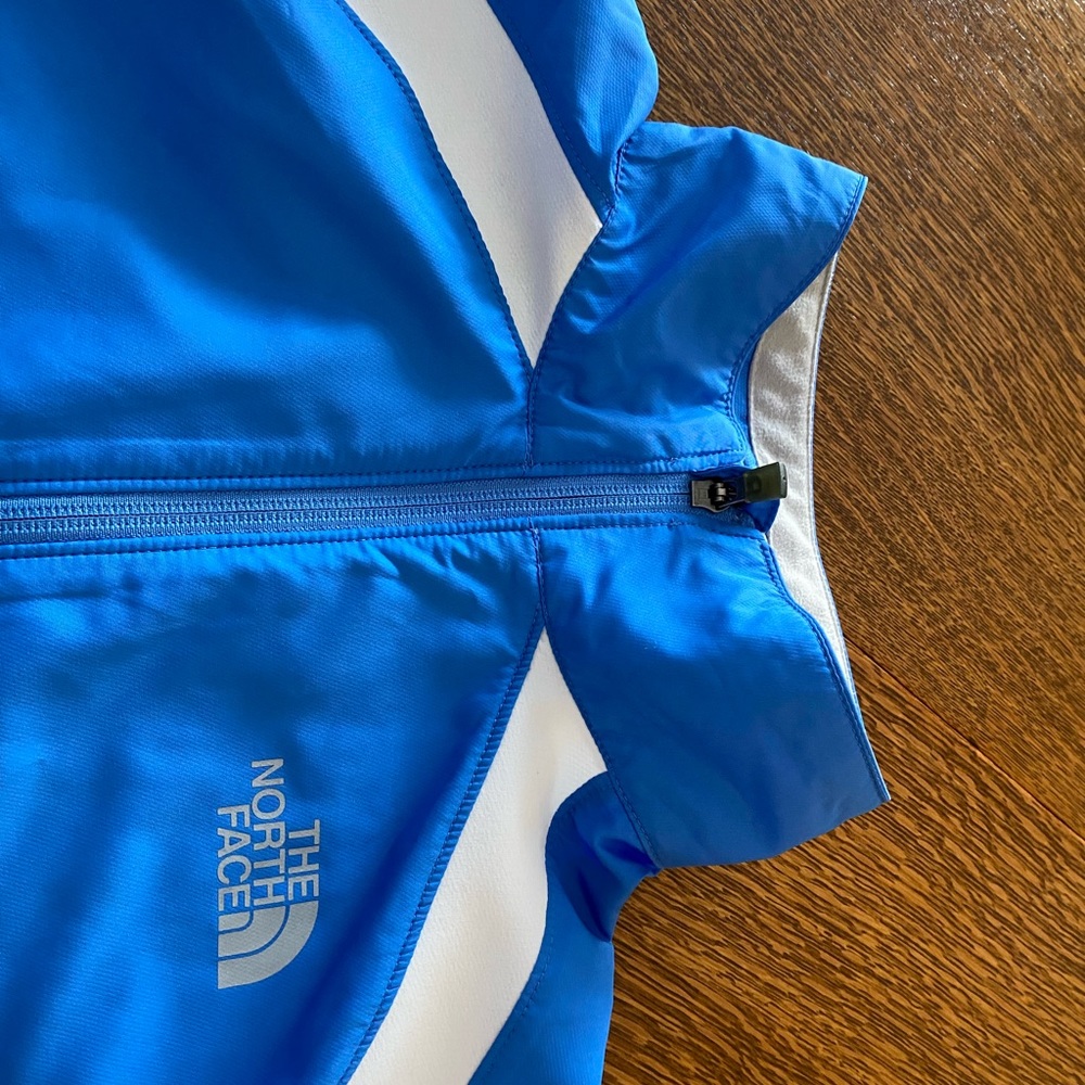 North face jacket - Picture 2 of 4